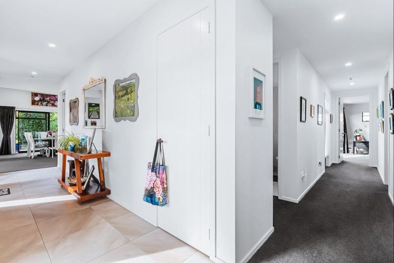 Photo of property in 10 Windsor Street, Richmond Heights, Taupo, 3330