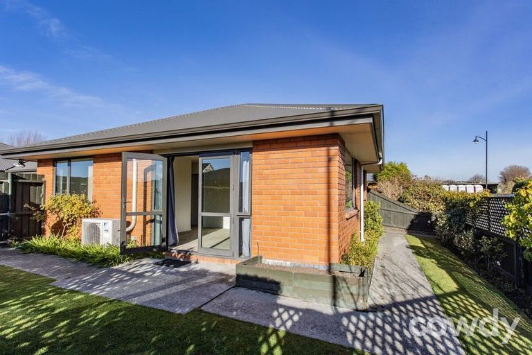 Photo of property in 14 Clinton Lane, Woolston, Christchurch, 8062