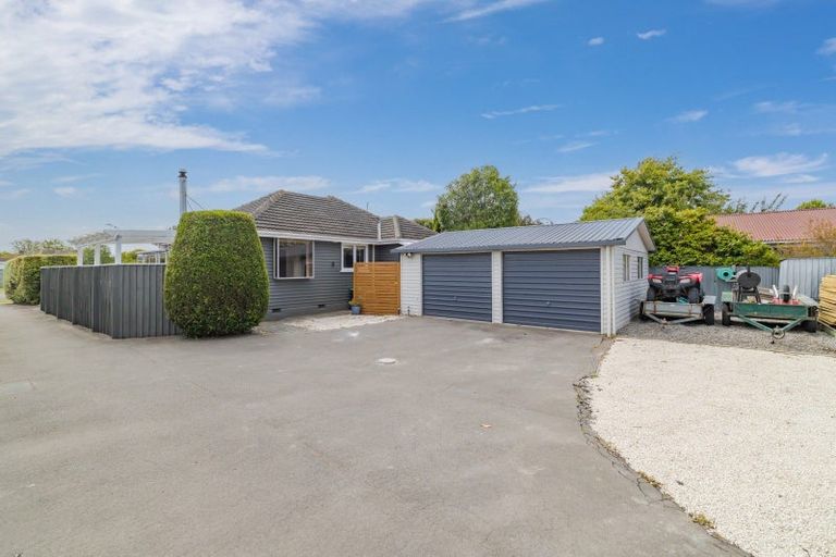 Photo of property in 66 Winters Road, Redwood, Christchurch, 8051