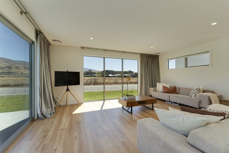 Photo of property in 14 David Place, Cromwell, 9310