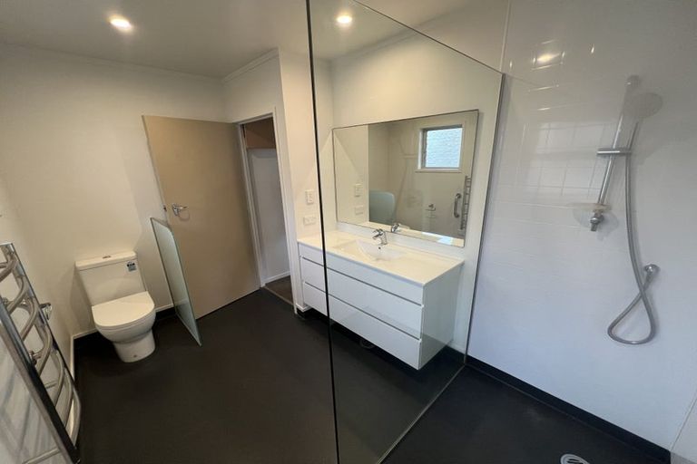 Photo of property in 1/79 Alton Avenue, Hillcrest, Auckland, 0627