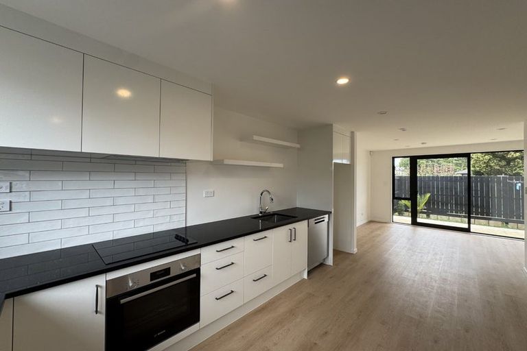 Photo of property in 3 Derrett Place, Mangere Bridge, Auckland, 2022
