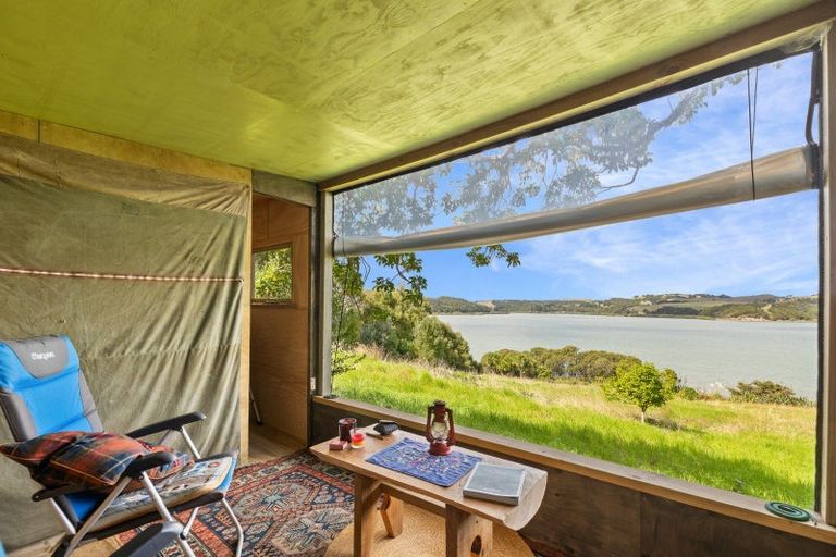 Photo of property in 417 Heatley Road, Whakapirau, Maungaturoto, 0583