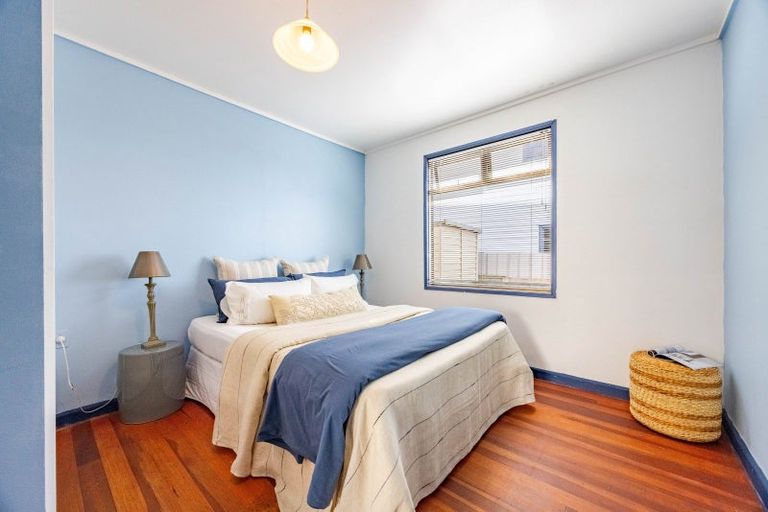 Photo of property in 11 Ferguson Avenue, Westshore, Napier, 4110