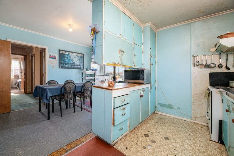 Photo of property in 29 Statesman Street, Henderson, Auckland, 0612