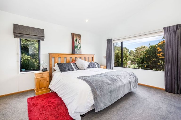 Photo of property in 8 Paremata Drive, Paremata, Porirua, 5024