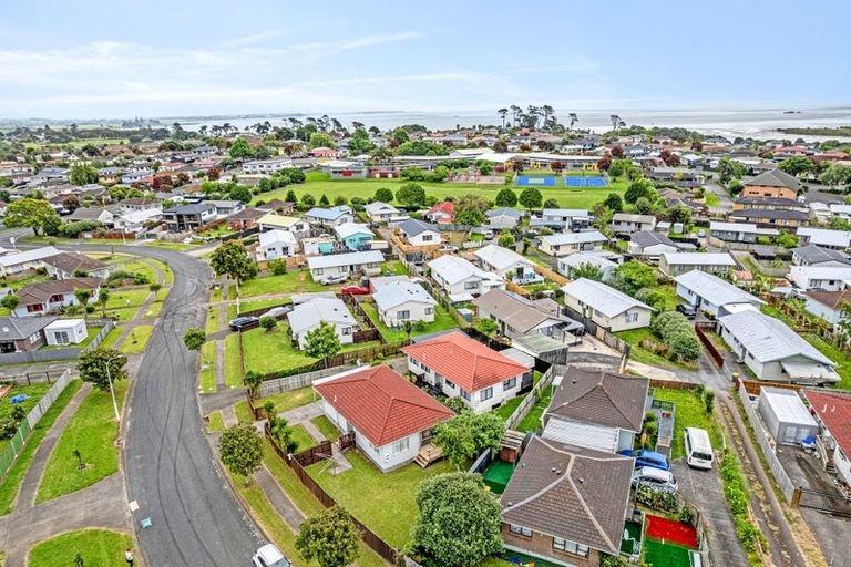 Photo of property in 1/24 Kennington Drive, Clendon Park, Auckland, 2103