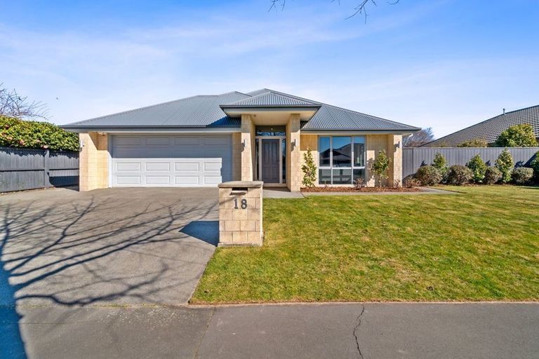 Photo of property in 18 Elmwood Drive, Prebbleton, 7604