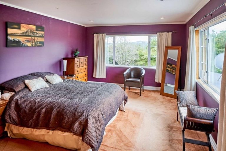 Photo of property in 5 Beavis Lane, Karori, Wellington, 6012