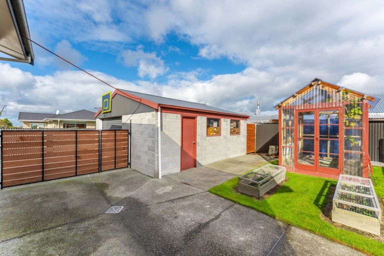 Photo of property in 76 Mountain View Road, Glenwood, Timaru, 7910