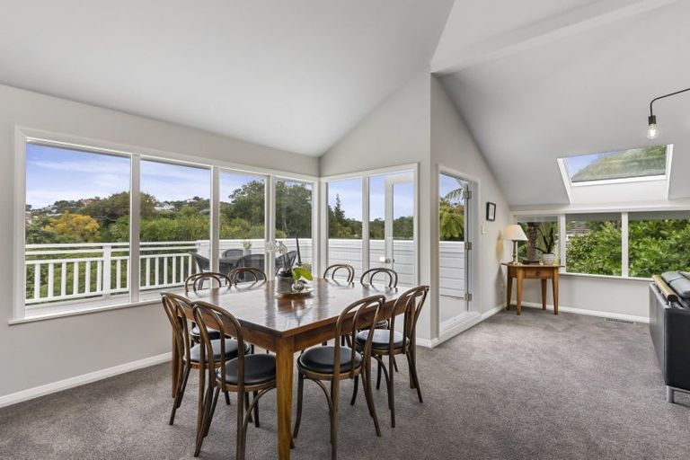 Photo of property in 21 Simla Crescent, Khandallah, Wellington, 6035