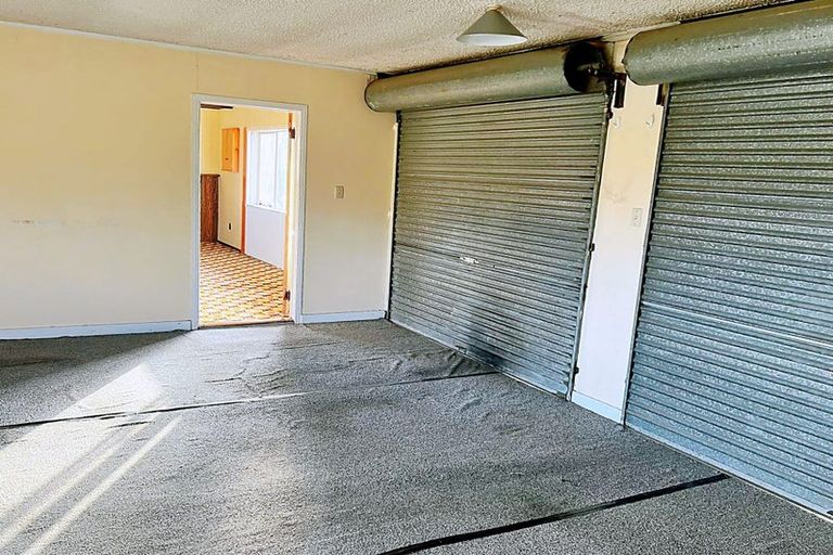 Photo of property in 495 Great South Road, Opaheke, Papakura, 2113