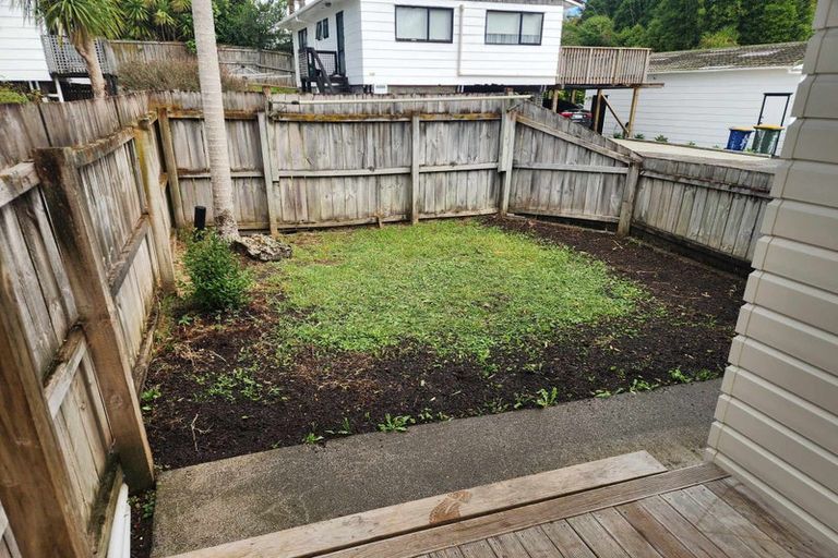 Photo of property in 53c Woodglen Road, Glen Eden, Auckland, 0602