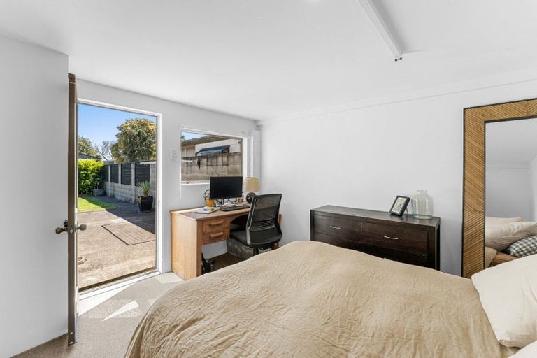 Photo of property in 1 Gobray Crescent, Mount Maunganui, 3116