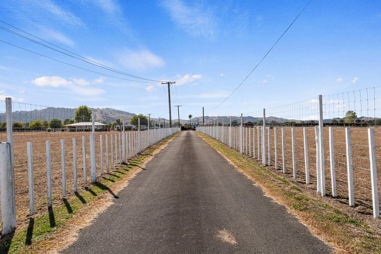 Photo of property in 86 Saint Kilda Road, Cambridge, 3493