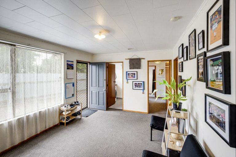 Photo of property in 64 Columbus Crescent, Flaxmere, Hastings, 4120