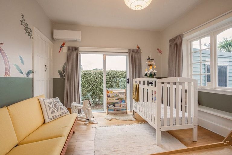Photo of property in 58 Opawa Road, Waltham, Christchurch, 8023