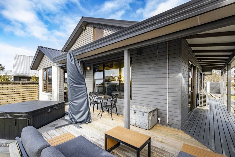 Photo of property in 15 Kalmia Place, Kaiapoi, 7630