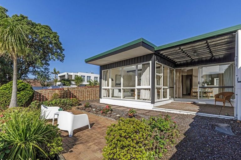 Photo of property in 1/78 Kitchener Road, Milford, Auckland, 0620