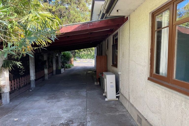 Photo of property in 1101 Caroline Road, Mayfair, Hastings, 4122