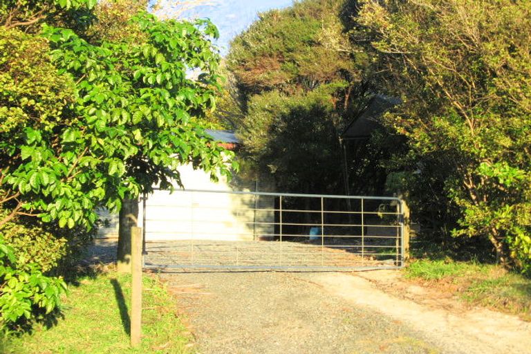 Photo of property in 88 Ridge Road, Mahurangi East, Warkworth, 0982