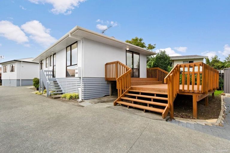Photo of property in 31 Starforth Place, Henderson, Auckland, 0612
