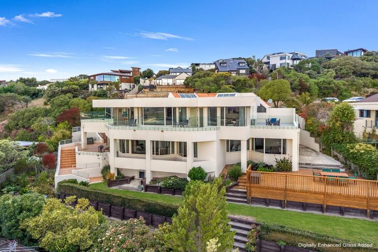 Photo of property in 126 Cannon Hill Crescent, Mount Pleasant, Christchurch, 8081