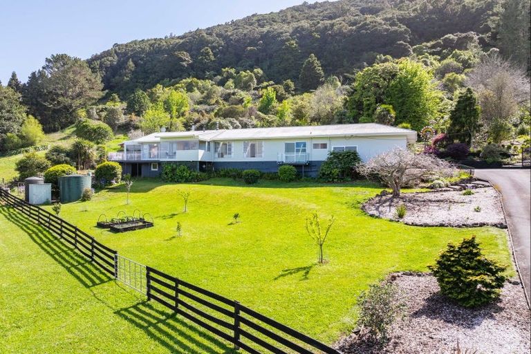 Photo of property in 910 State Highway 14, Maungatapere, Whangarei, 0179