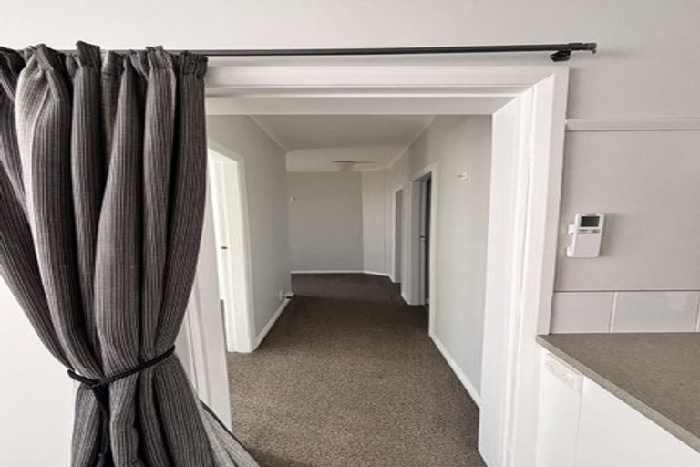 Photo of property in 11 Wilson Street, Newtown, Wellington, 6021