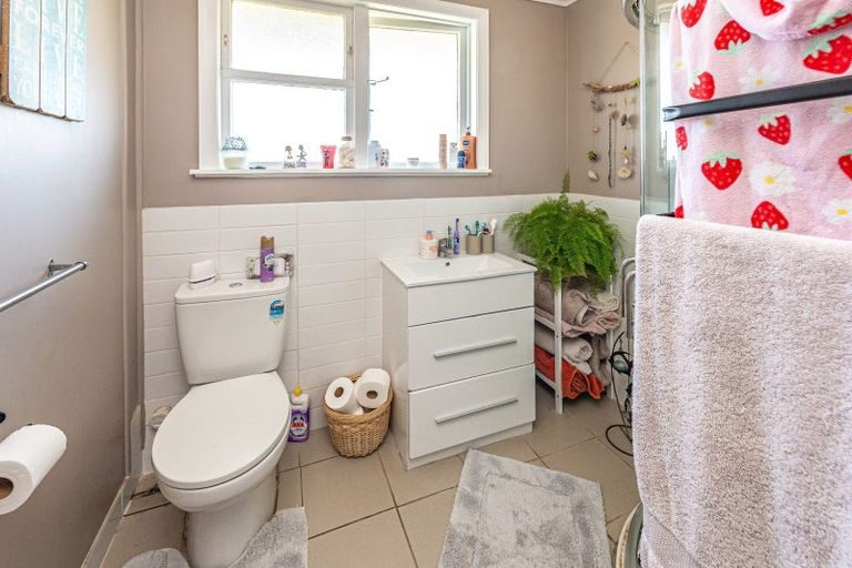Photo of property in 51 Kowhai Street, Castlecliff, Whanganui, 4501