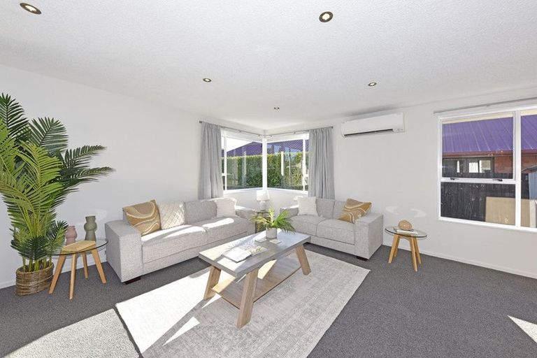 Photo of property in 19 Moreland Avenue, Papanui, Christchurch, 8053