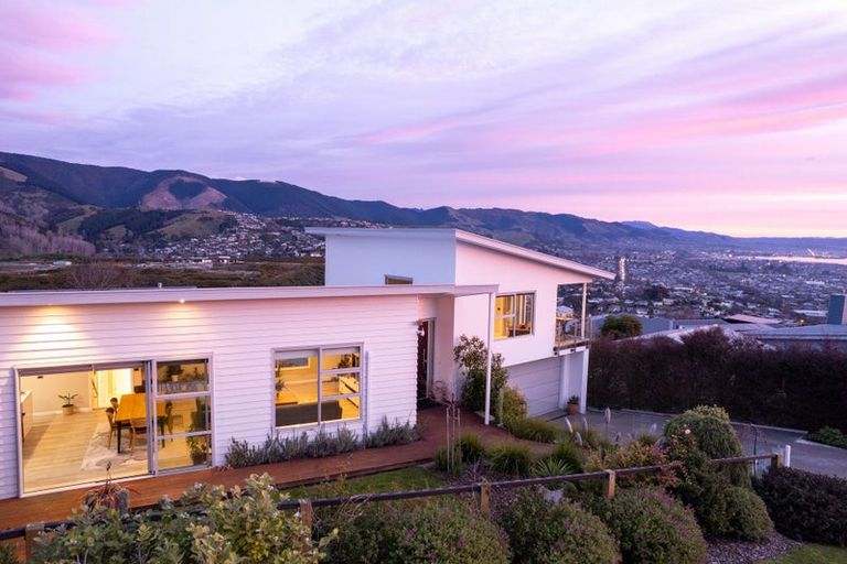 Photo of property in 6 Heemskerck Place, Britannia Heights, Nelson, 7010