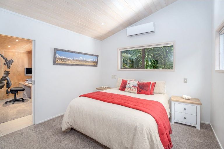 Photo of property in 112 Marram Place, Matarangi, Whitianga, 3592