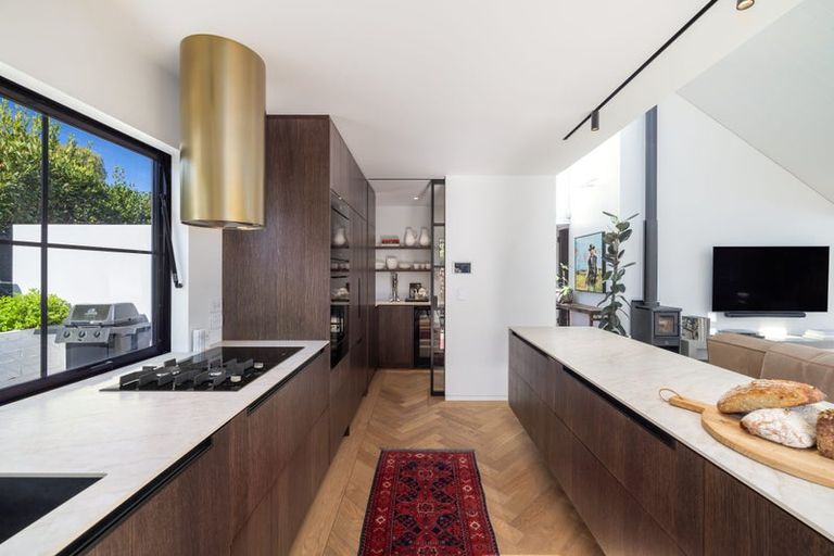 Photo of property in 93 Rugby Street, Merivale, Christchurch, 8014