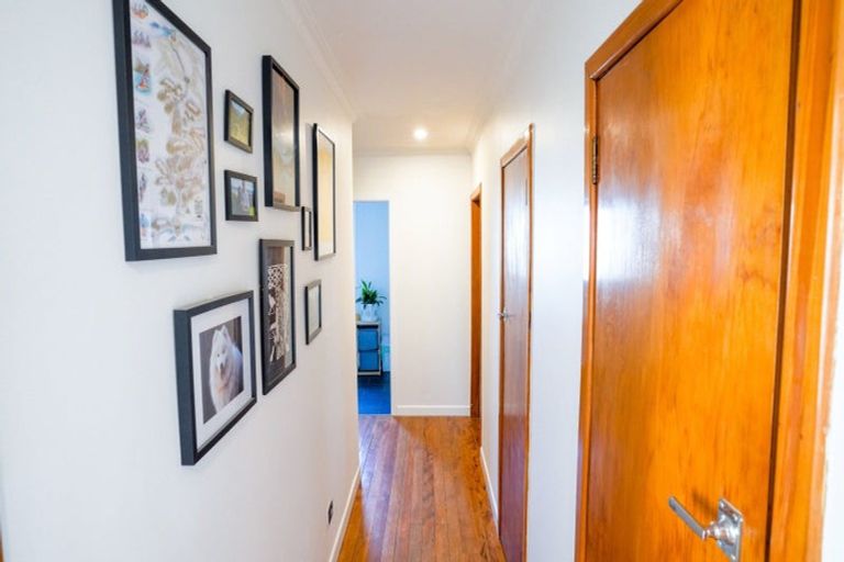 Photo of property in 14 Mahana Road, St Andrews, Hamilton, 3200