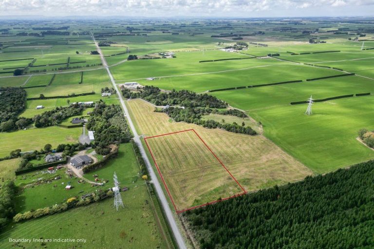 Photo of property in 348 Mason Road, Seaward Bush, Invercargill, 9871