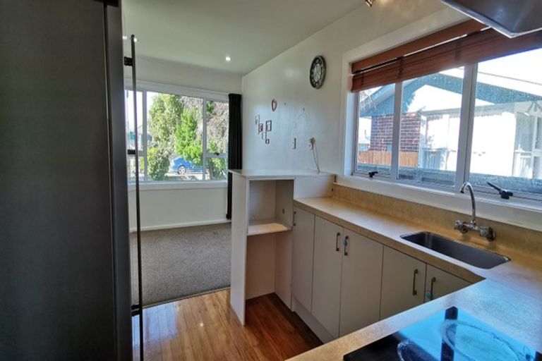 Photo of property in 33 Blankney Street, Hornby, Christchurch, 8042