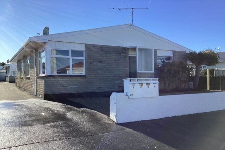 Photo of property in 1/27 Byron Street, Miramar, Wellington, 6022