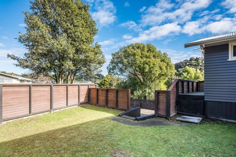 Photo of property in 5 Mamaku Street, Paraparaumu, 5032