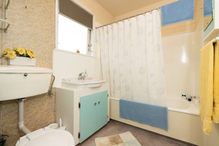 Photo of property in 2/501 Lyndon Road East, Hastings, 4122