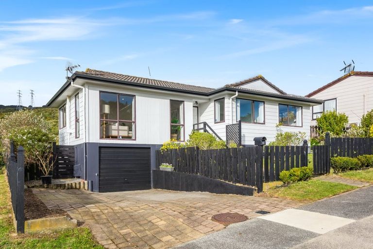 Photo of property in 31 Nassau Avenue, Grenada North, Wellington, 5028