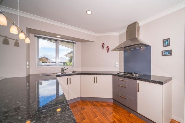 Photo of property in 11 Goldie Place, Rolleston, 7614