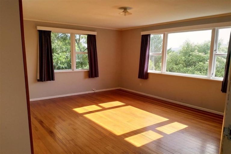 Photo of property in 26 Clifford Road, Johnsonville, Wellington, 6037