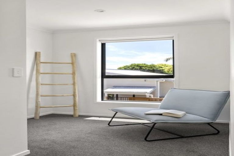 Photo of property in 500d Te Atatu Road, Te Atatu Peninsula, Auckland, 0610