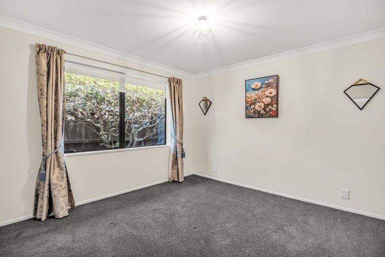 Photo of property in 11 Mistral Road, Northwood, Christchurch, 8051