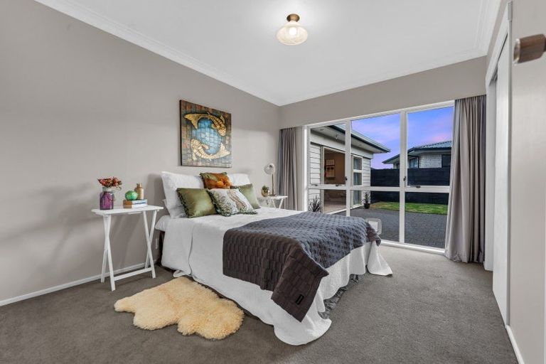 Photo of property in 6 Lakeside Drive, Pahurehure, Papakura, 2113