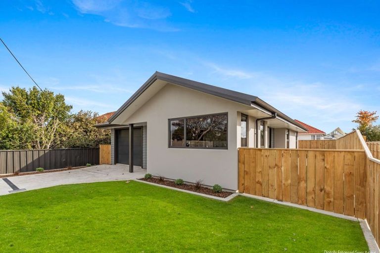 Photo of property in 17a Queenwood Road, Levin, 5510
