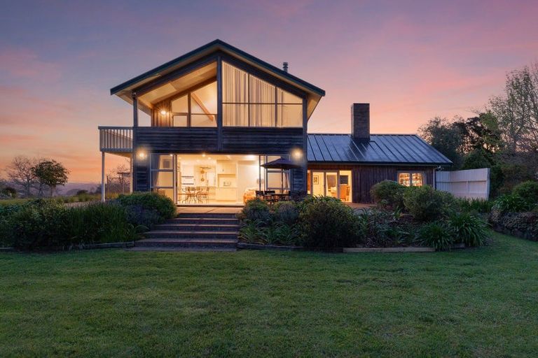 Photo of property in 28 Kurapari Road, Kerikeri, 0294