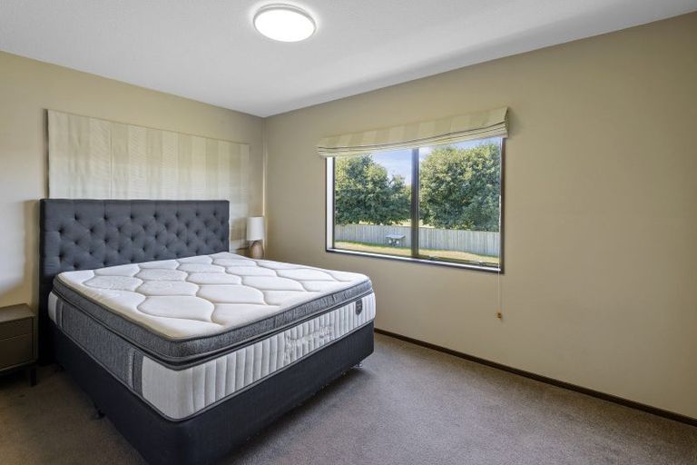 Photo of property in 280 Queen Elizabeth Ii Drive, Mairehau, Christchurch, 8052