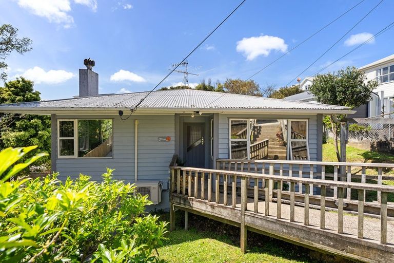 Photo of property in 21 Mana Street, Vogeltown, Wellington, 6021